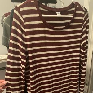 Old navy crew neck sweaters